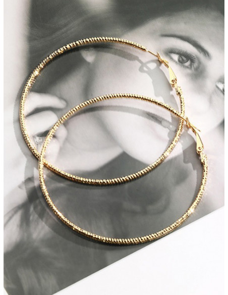 Złote kolczyki wiszące duże koła