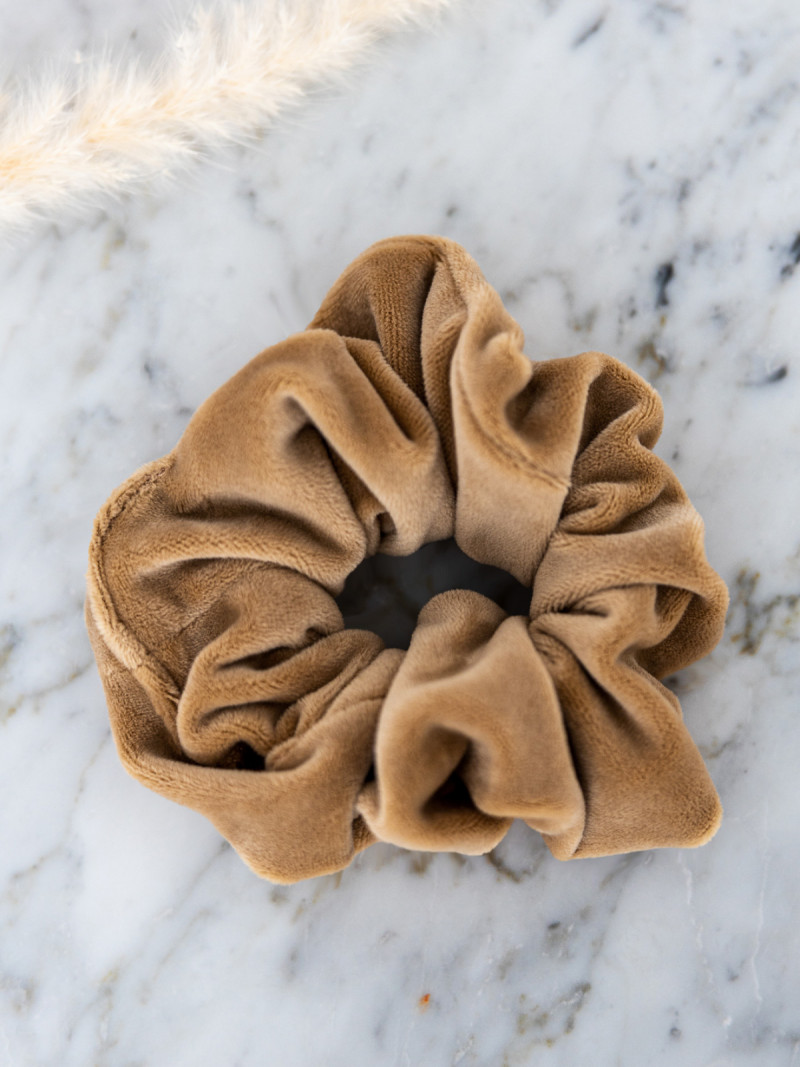 Welurowa gumka do włosów frotka - LIZZI