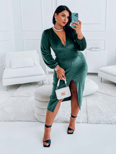 Welurowa sukienka maxi PLUS...