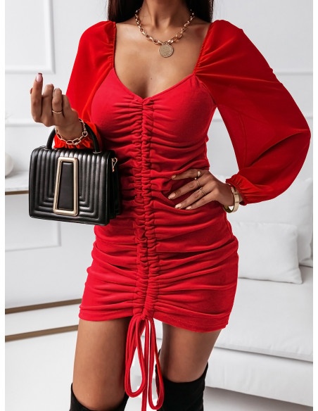 Welurowa sukienka z tiulowy rękawem - SIMONE - czerwona