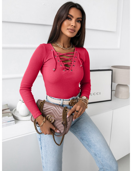 Prążkowana bluzka z wiązaniem na dekolcie - DEBORA - fuksja