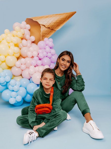 Welurowy dres dziecięcy DIEGO - butelkowa zieleń