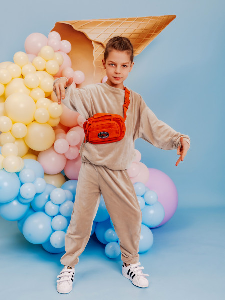 Welurowy dres dziecięcy DIEGO - beżowy 2