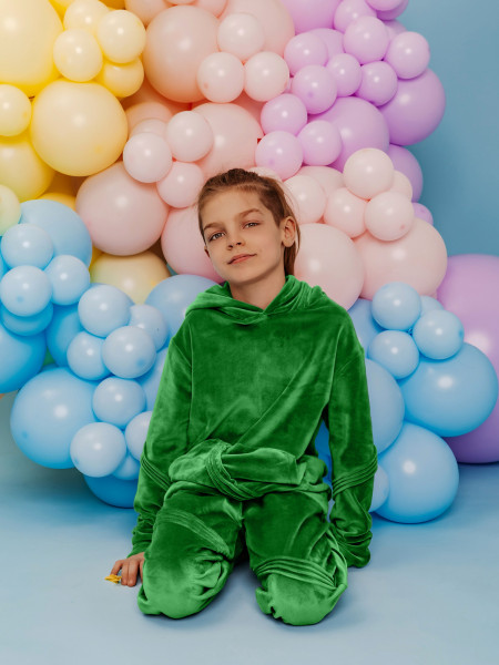 Welurowy dres dziecięcy WINKI - zielony 2