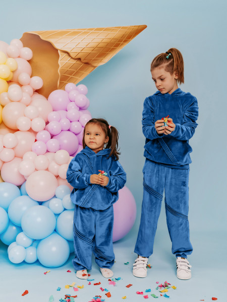 Welurowy dres dziecięcy WINKI - niebieski 2