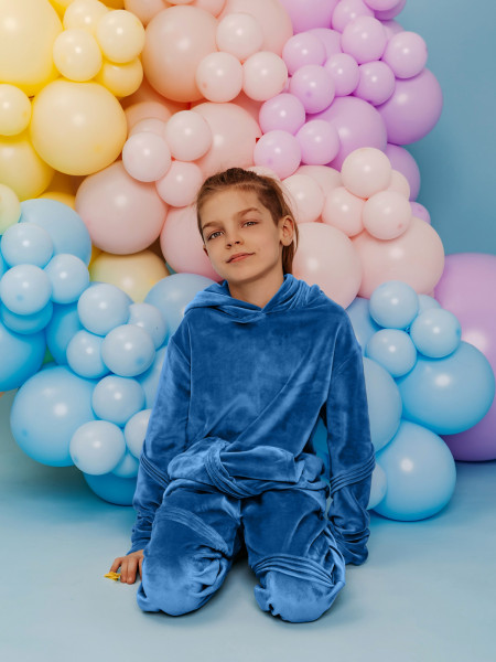 Welurowy dres dziecięcy WINKI - niebieski