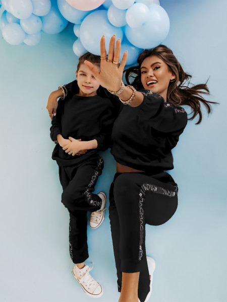 Welurowy dres dziecięcy z taśmami DIPSY - czarny 2