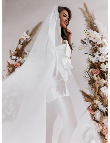 Długi ślubny tiulowy welon z brokatem BEATRIZ - biała