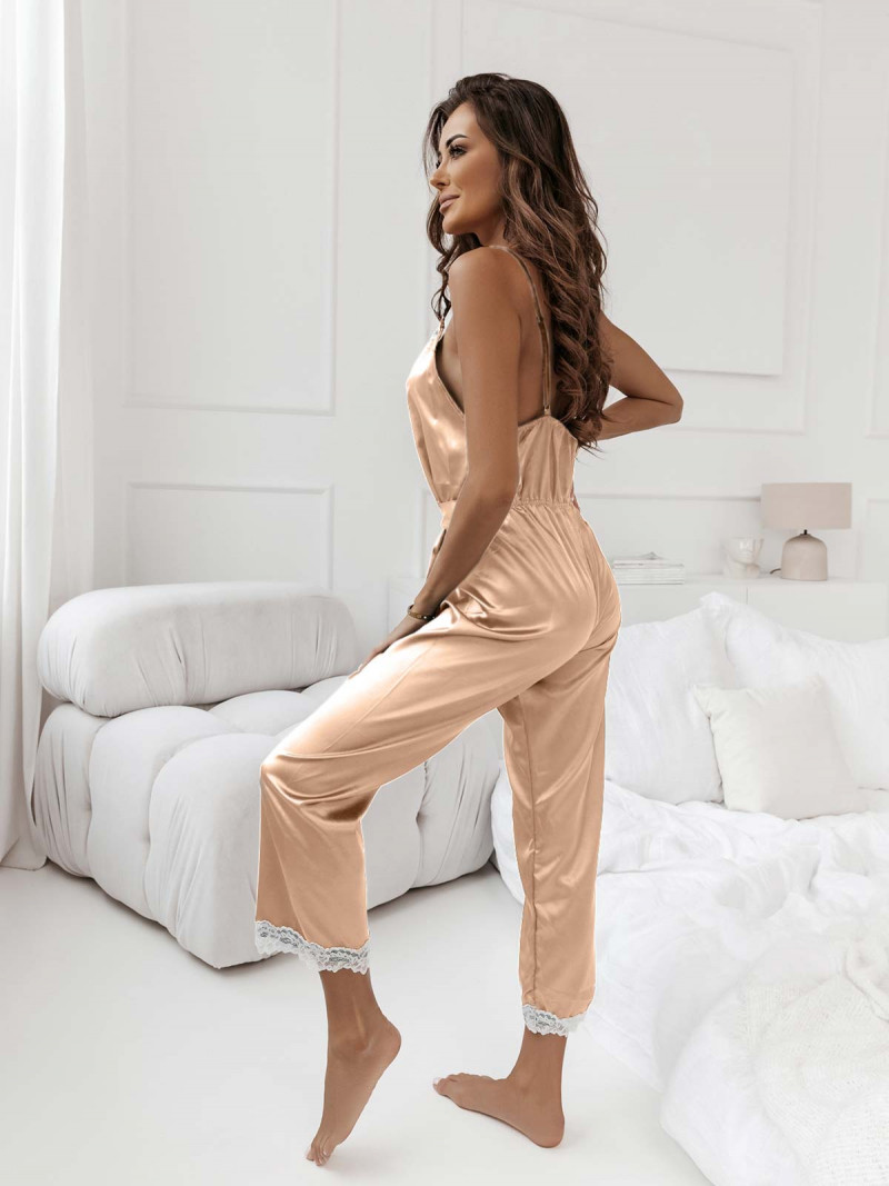 Satynowa piżama kombinezon KILIJA - beżowa