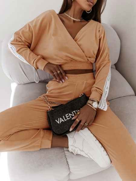 Welurowy dres spodnie +...