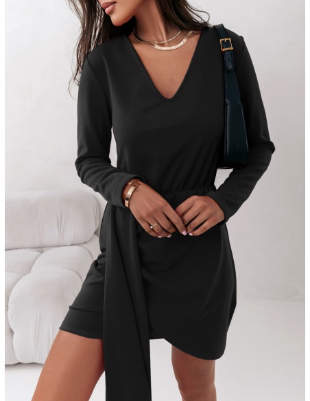 Elegancka sukienka z szarfą AVA - czarna