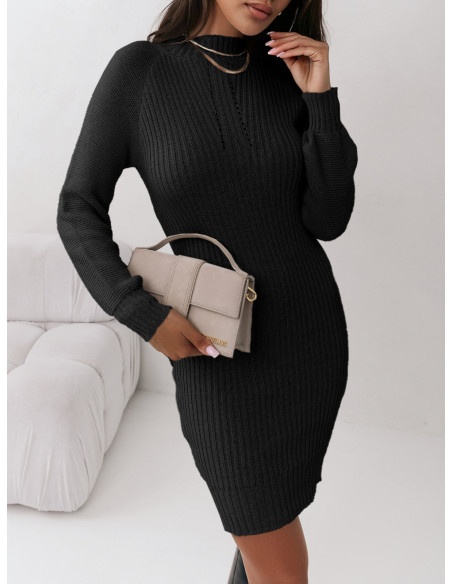 Klasyczna sweterkowa sukienka ze stójką PARI - czarna