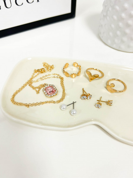 Delikatny komplet z oczkiem- złoty