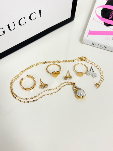 Delikatny komplet z perełką- złoty