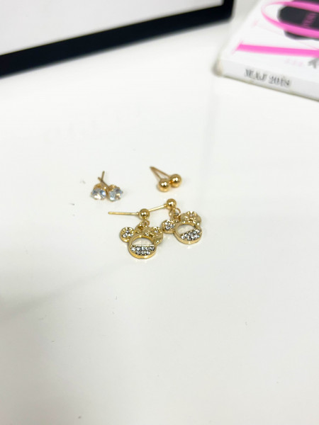 Urocze kolczyki z motywem myszki - złote