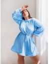 Rozkloszowana plisowana sukienka PLUS SIZE mini ELOTTA - błękitna