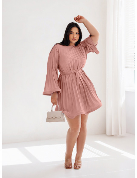 Rozkloszowana plisowana sukienka PLUS SIZE mini ELOTTA - brudny róż