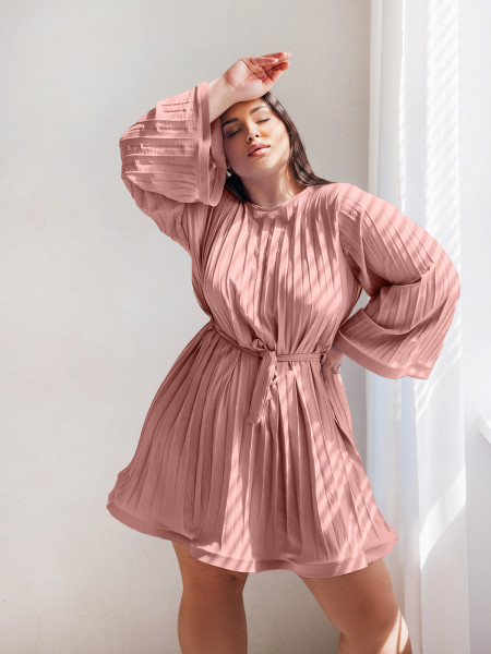 Rozkloszowana plisowana sukienka PLUS SIZE mini ELOTTA - brudny róż 2