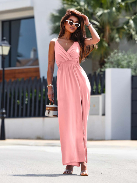 Maxi sukienka z rozcięciem - LEIA - pudrowy róż