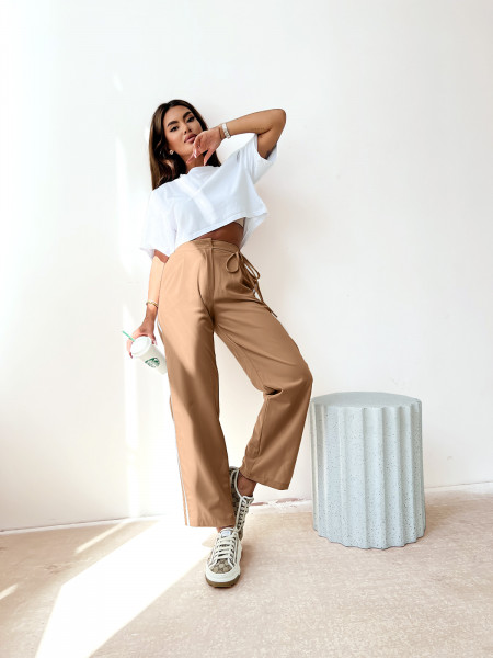 Szerokie spodnie z lampasami IMURI - ciemny beż