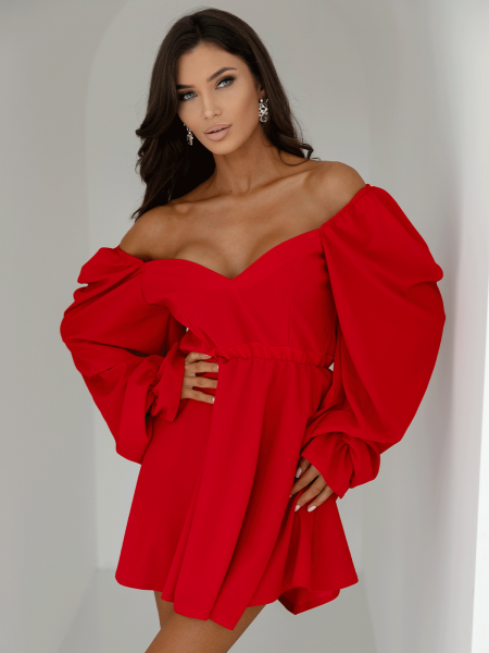 Rozkloszowana sukienka z bufiastymi rękawami ZINNIA - czerwona