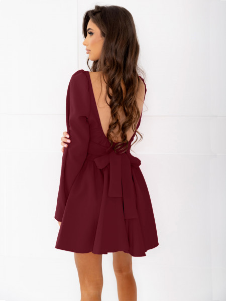 Modna sukienka z odkrytymi plecami LEVIA - bordowa 2