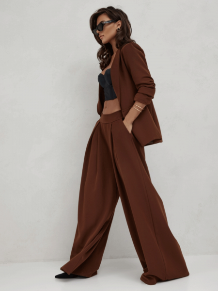 Stylowe szerokie spodnie z zakładkami XENA - czekoladowe 2