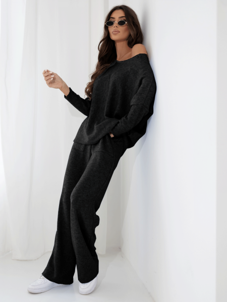 Komplet dzianinowy z szerokimi spodniami ELSINORE- czarny