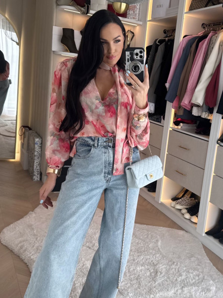 Elegancka bluzka z wiązaniem przy szyi SOTIA - wzór 1