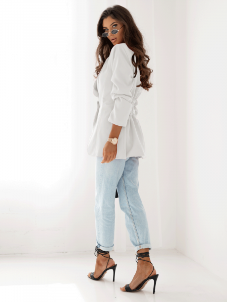 Taliowana długa marynarka TORI - biała 2