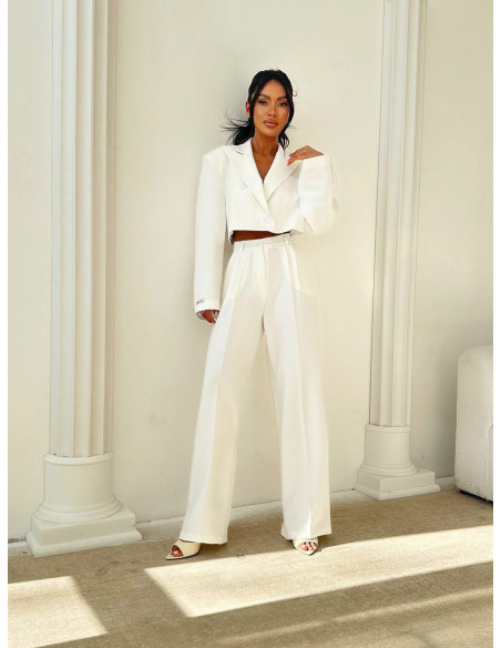 Krótka marynarka oversize ESMINA - biała