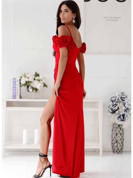 Maxi sukienka z ozdobnymi różami TALINAE - czerwona 2