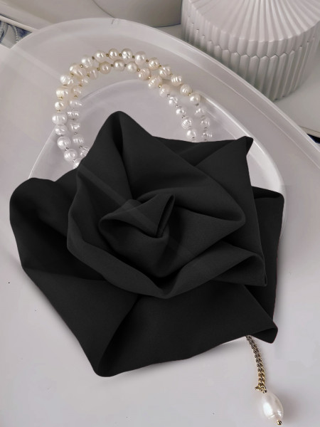 Broszka przypinana róża materiałowa - czarna 2