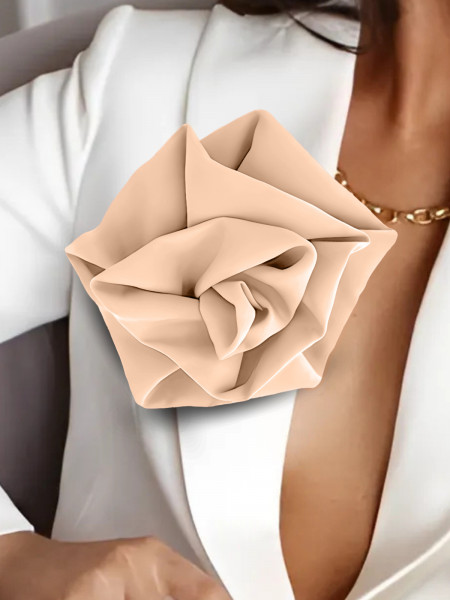 Broszka przypinana róża materiałowa - beżowa 2