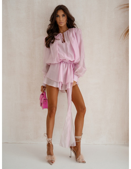 Krótki stylowy kombinezon z tencelu NEFRA - pudrowy róż