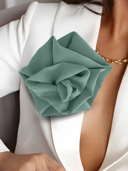 Broszka przypinana róża materiałowa - szałwiowa