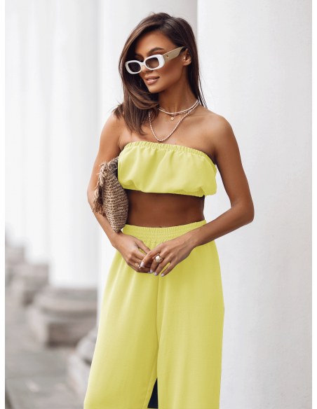 Stylowy komplet top z szerokimi spodniami MATILDE - bananowy