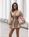 Modny komplet bluzka wiązana i spodenki AUREA - mocha mousse