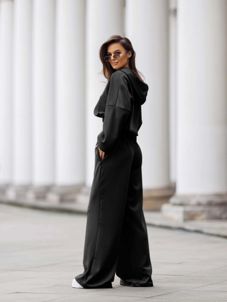 Stylowy komplet dresowy z tencelu MIKKA - czarny
