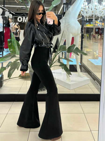 Dopasowane spodnie dzwony DOVE - czarne