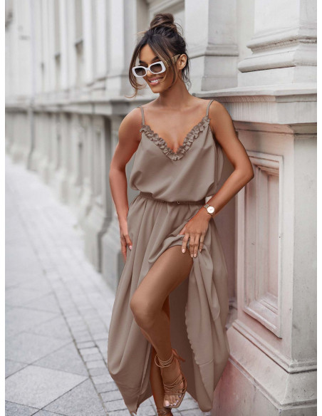 Maxi sukienka na ramiączkach ZADA - mocha mousse