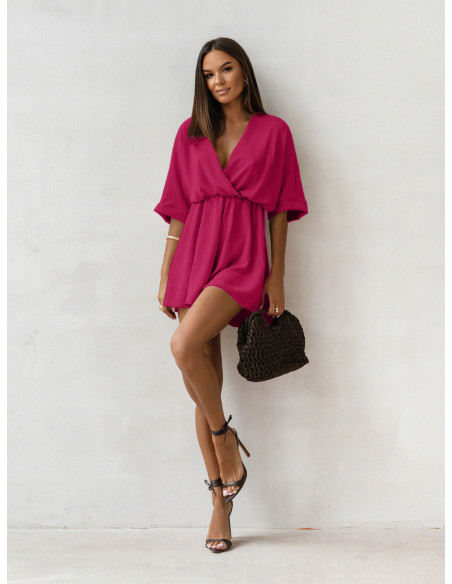 Krótki kombinezon z przekładanym dekoltem VILL - fuksjowy