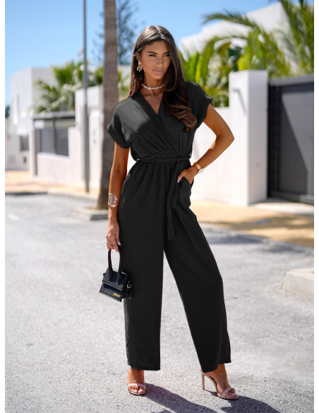 Stylowy kombinezon z szerokimi nogawkami KAMAYA - czarny