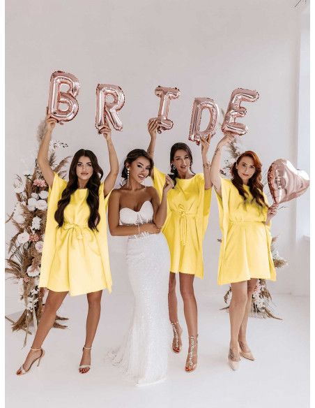 Kobieca sukienka nietoperz CANDICE - bananowa