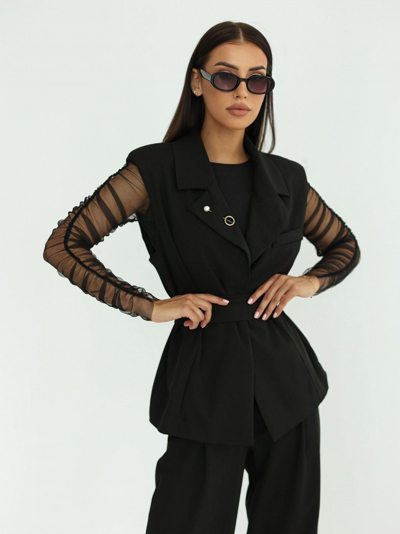 Stylowy komplet kamizelka i spodnie...