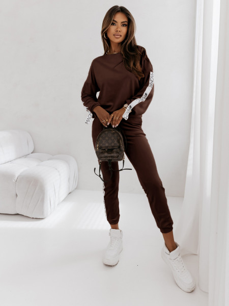 Welurowy komplet bluza+spodnie MAIA - czekoladowy