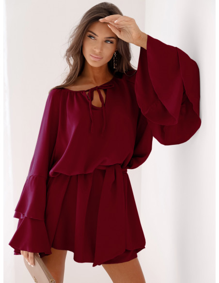Sukienka oversize z falbanami na rękawach ZUMA - bordowa