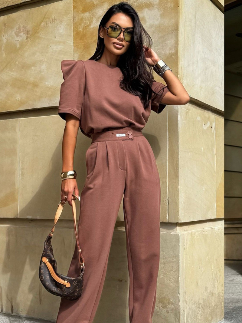 Bawełniany komplet bluzka ze spodniami XANDRA - karmelowy