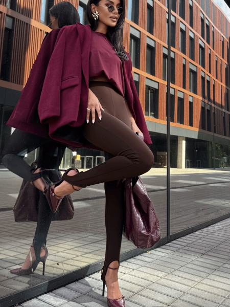 Dopasowane legginsy z zapiętkami RENNIE - czekoladowe 2