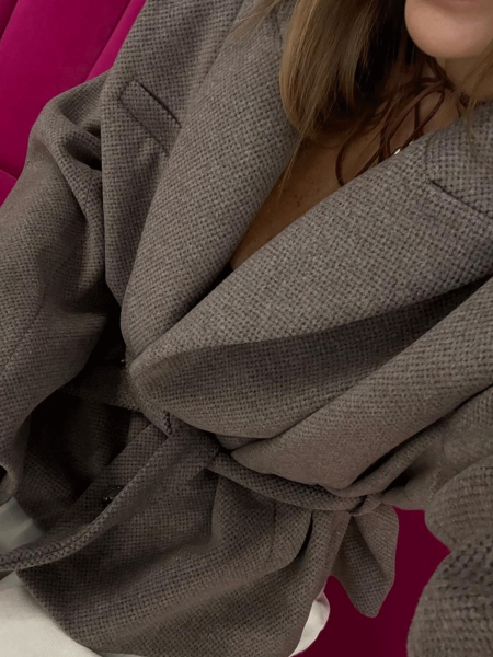 Stylowy krótki  płaszcz z... 2